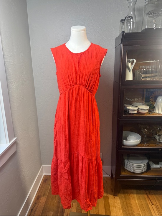 Nine West Dresses & Skirts - Nine West Pumpkin Orange Textured Sleeveless Midi Dress Size S